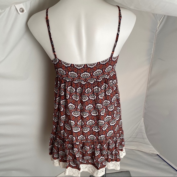 En Creme multicolor floral crossover front dress - Picture 3 of 8